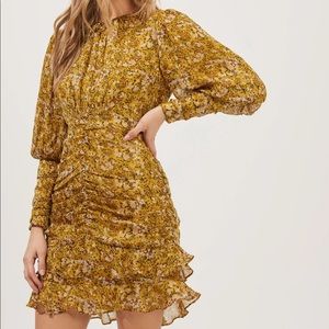 NWOT ASTR the label Claremore dress sz L